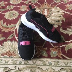Puma Runners size EU-38.5 UK-5.5