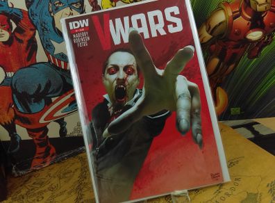 V-Wars ! First Issue ! Second Printing ! 2014 ! by IDW !