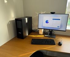 Lenovo ThinkCenter P520 Desktop