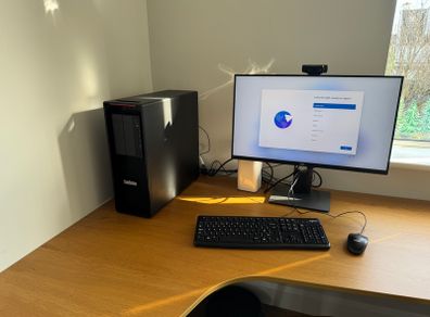 Lenovo ThinkCenter P520 Desktop