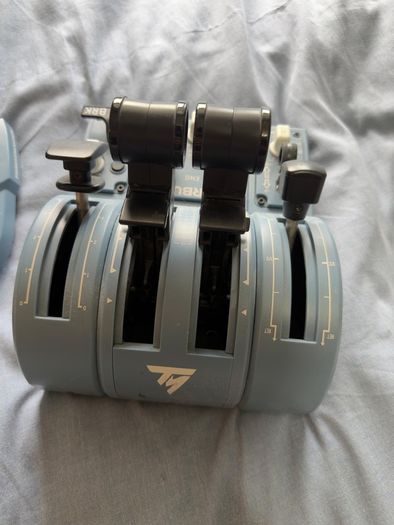Thrustmaster airbus captain pack