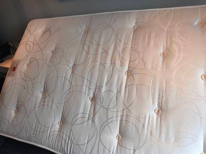 mattresses Luxury Multiflex Contract Mattress  Barely Used!