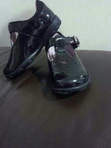 Clarks Shoes, size UK-4,5F, EU-20,5F
