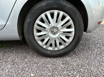 Hubcap Wanted For 2010 Volkswagen Golf