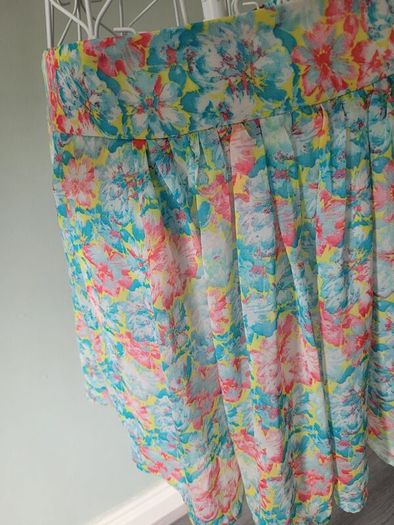 zara floral skirt