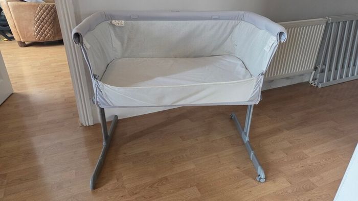 Chicco Next2Me co-sleeper crib