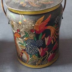 Selection of old Biscuit/Sweet tins