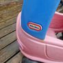 little tikes car Image 4