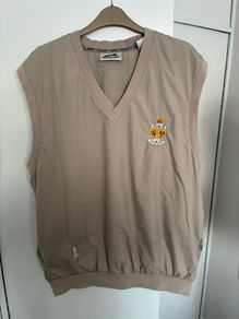 Sleeveless Golf Windbreaker