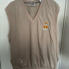 Sleeveless Golf Windbreaker