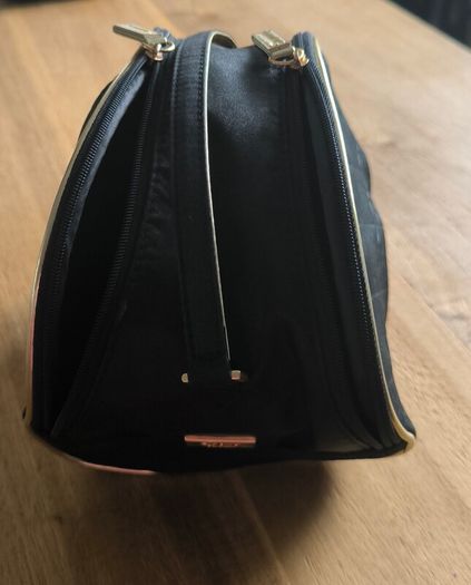 Dior Cosmetic Bag X 1