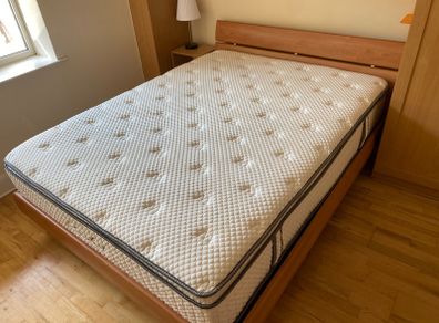 King bed only, no mattress