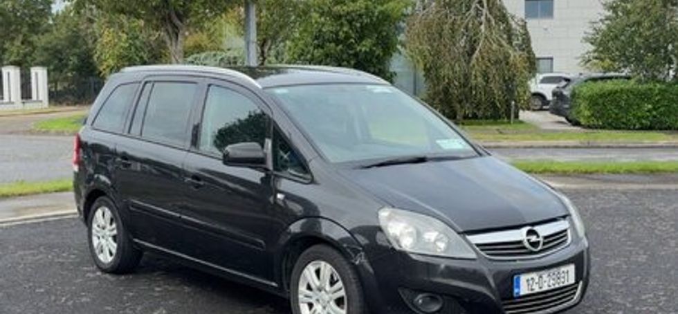 Opel Zafira 2012