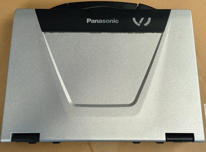 Panasonic Toughbook CF-52 15.4" Laptop - Core i5 CPU M20 @ 2.40 GHz, 4GB RAM 120GB SSD Windows 10 Pro