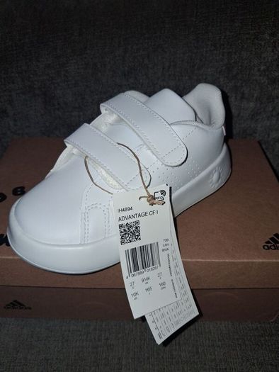 Brand New Adidas Advantage CF Bubble Comfy Trainers - Size - U.K.9.5K - RRP - 24.99 - Sterling - 33.00 - Euro - Open To Offers!!