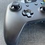 Xbox One Wireless Controller model 1697 Image 4