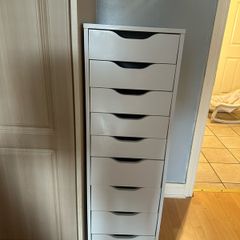 makeup/ storage drawers