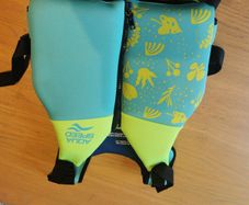 Children's swim vest