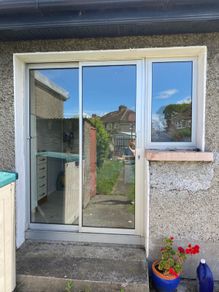 Sliding door