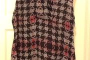 Dkny sleeveless black with grid design top