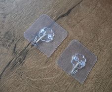 2 Adhesive wall hooks