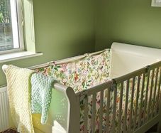 Mamas and Papas Mia Cot