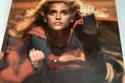 vintage Supergirl annual 1984