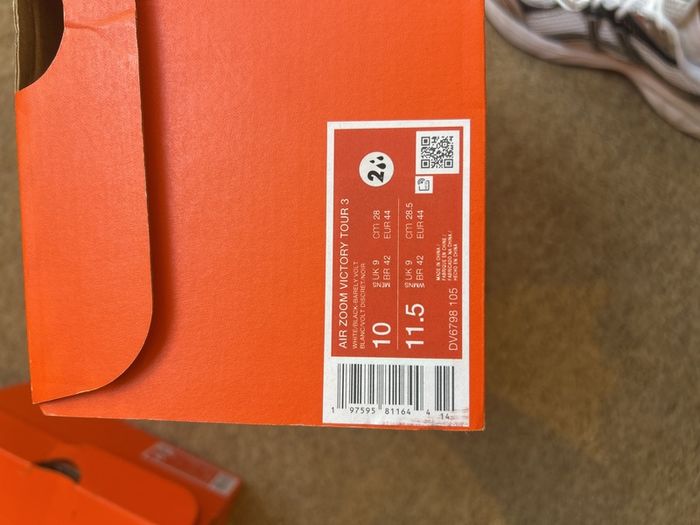 Nike golf shoes UK 9