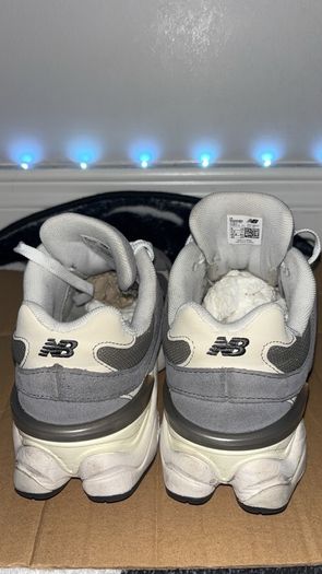 New Balance 9060