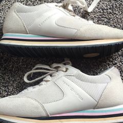 Tommy Hilfiger with leather trainers