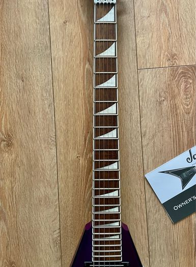 Jackson RRX24 Randy Rhoads V
