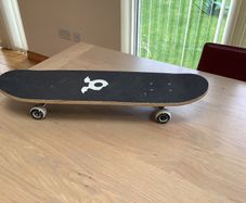 Skate board