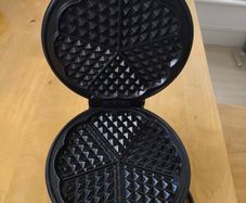 Waffle Maker Silvercrest SWE 1200 E1