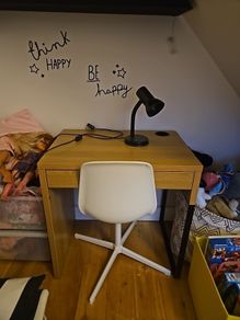 Desk Chair and lamp