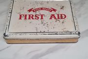 Vintage ever ready tin