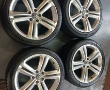 18 VW Passat/Golf Mallory alloys and tyres