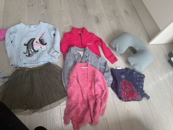 clothes