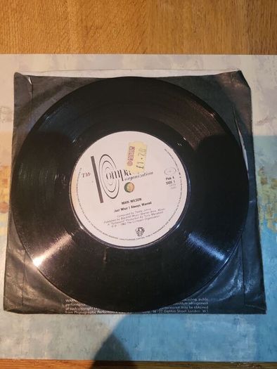 Mari Wilson, Just What I Always Wanted, 7 inch vinyl single