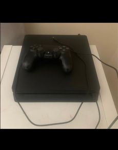 playstation 4 + 1 controller