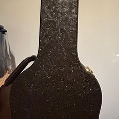Taylor 317 grand pacific electro acoustic USA