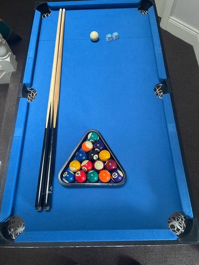Hy Pro 8 in 1 gaming table