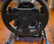 Playseat Trophy - Logitech G Edition (comes with everything)