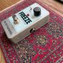 Electro-Harmonix Freeze Sound Retainer Image 2