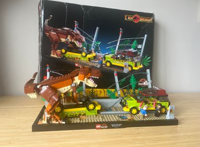 Lego        Jurassic World 76956 T. rex Breakout