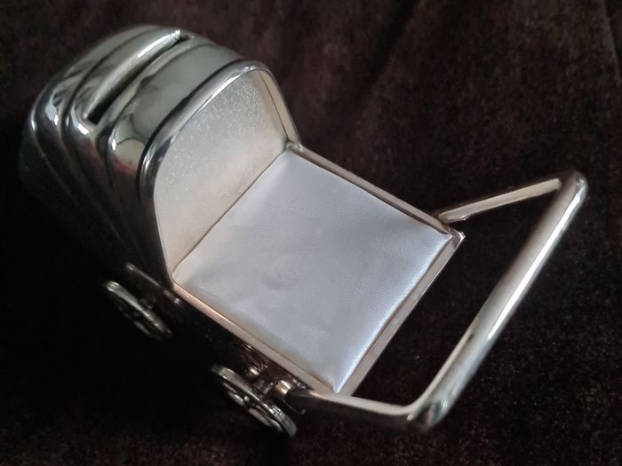 Newbridge Silverware money box
