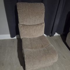 Three piece suite recliners