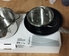 Pots set. Bergoff. PPR 120 euro.