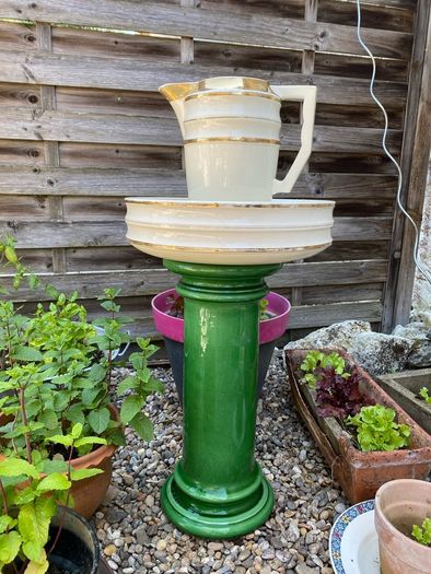 ceramic vintage wash bowls & matching pitchers