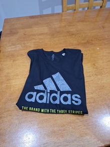 Addidas tee shirt sizeM