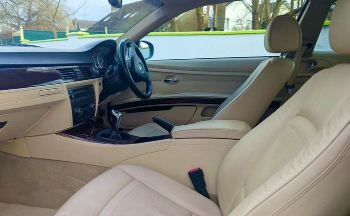 2009 BMW 320 E92 Se 2.0d Coupe